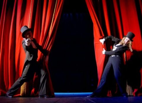 Bakıda COVID-19 şoku: İki teatr fəaliyyətini niyə dayandırdı?
