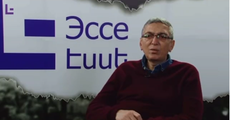 Qriqoryandan ETİRAF: “Gəncənin bombalanması çox böyük səhv idi” – VİDEO Qriqoryandan ETİRAF: “Gəncənin bombalanması çox böyük səhv idi” – VİDEO