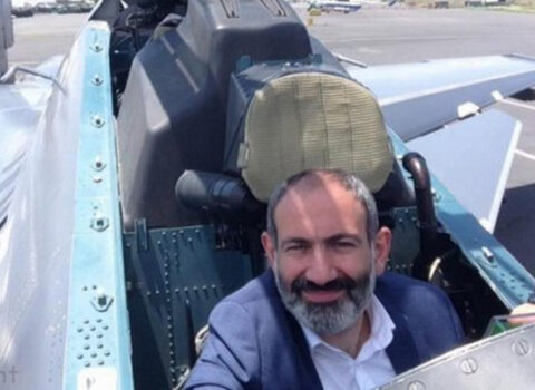 “Paşinyanın “ağ fillər”i Rusiyaya qaytarılsın” – Müharibədə heç bir işə yaramadı