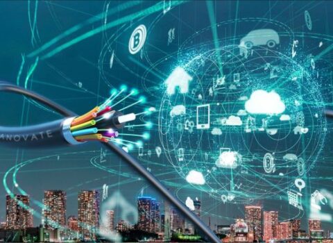 Azərbaycanda 150 min ev təsərrüfatı fiber-optik xətlərlə təmin olundu