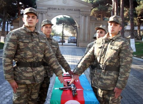 Bu şəxslərə hərbi xidmətdən MÖHLƏT VERİLDİ