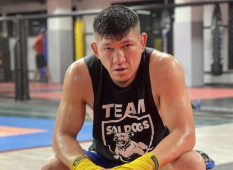 Qazaxıstanda MMA döyüşçüsünü OMON evindən zorla APARDI