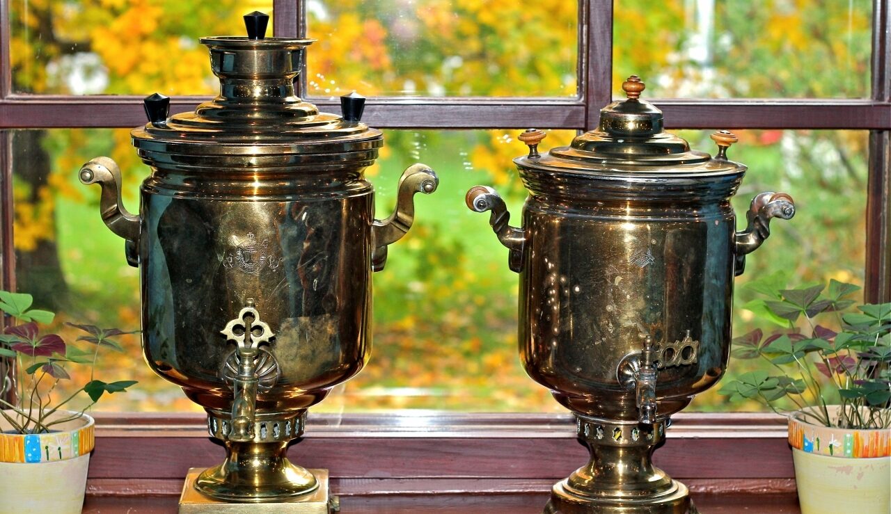 Bakıda polis samovar oğrularını saxladı