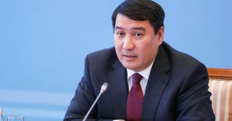 Nursultan Nazarbayev indi haradadır? – Səfir AÇIQLADI