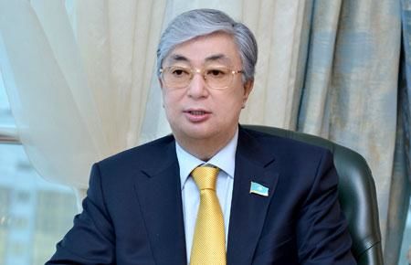Qazaxıstan Prezidenti İrana rəsmi səfərə getdi