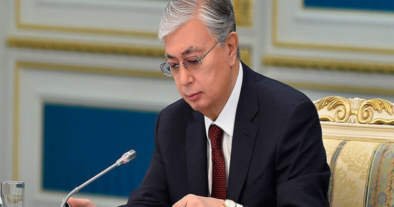 Qazaxıstan Prezidenti etirazlara görə nazir müavinini İŞDƏN ÇIXARDI