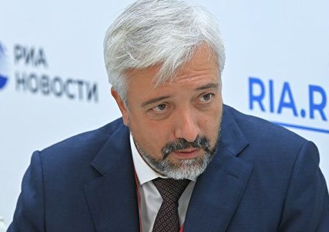 “Rusofob zibillərlə…” – Rusiya rəsmisi qazax naziri TƏHQİR ETDİ
