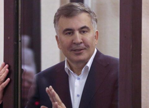 Gürcüstan parlamenti deputatlara Saakaşvili ilə görüşməyi QADAĞAN ETDİ