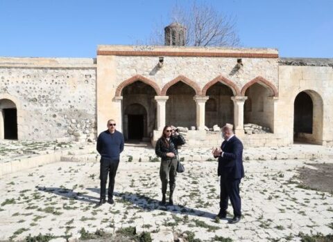 İlham Əliyev və Mehriban Əliyeva Ağdamda İmarət kompleksində oldular