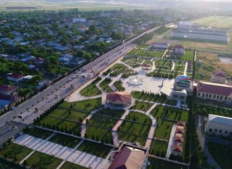 Füzulidə çoxmərtəbəli binaların tikintisinə BAŞLANILIR