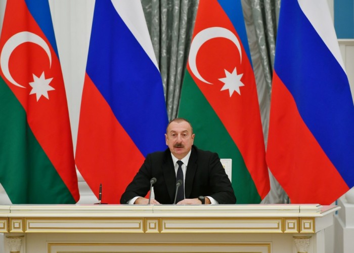 Prezident Rusiyada sülh müqaviləsindən DANIŞDI