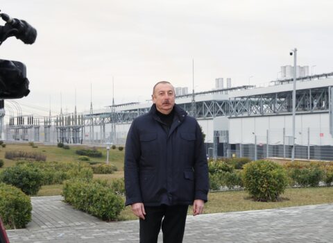 Dövlət başçısı azad edilmiş torpaqlarda inşa ediləcək SES-lərdən DANIŞDI