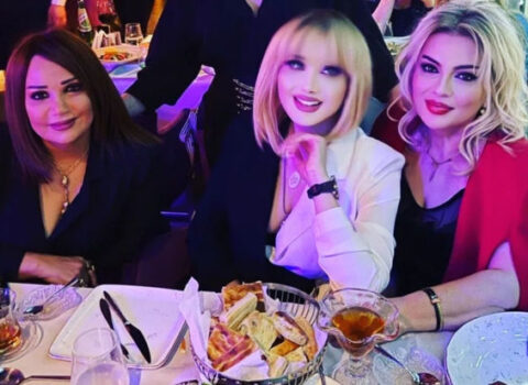 Azərbaycanın məşhur müğənniləri özlərini gülünc vəziyyətə saldılar – FOTO