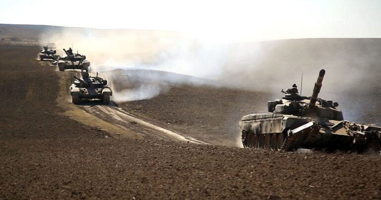 Azərbaycan Ordusunun tank bölmələrinin məşğələləri keçirilir – VİDEO Azərbaycan Ordusunun tank bölmələrinin məşğələləri keçirilir – VİDEO