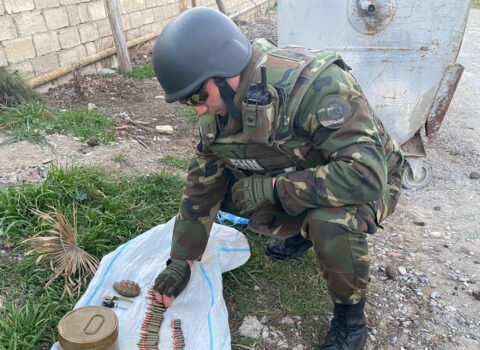 Bakıda hərbi sursatlar aşkarlandı – FOTO/VİDEO