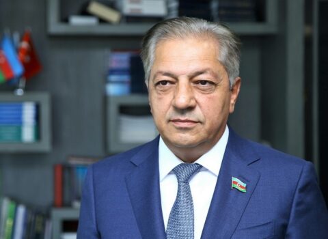 Cavanşir Feyziyev vəzifəsindən AZAD OLUNUR