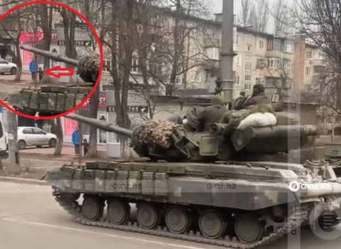 Kiyevdə tanklar hərəkət edir: Atışma səsləri səngimək bilmir – YENİ GÖRÜNTÜLƏR