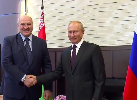 Rusiya və Belarus prezidentləri telefonla danışdı