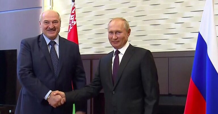 Rusiya və Belarus prezidentləri telefonla danışdı Rusiya və Belarus prezidentləri telefonla danışdı