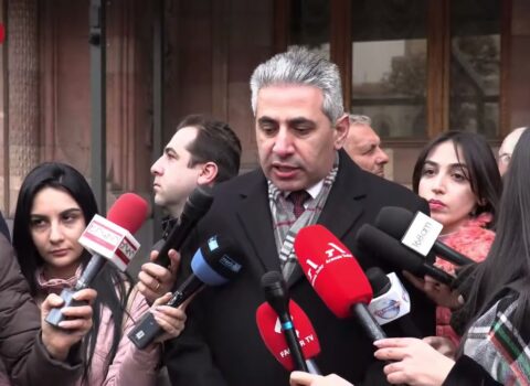 Kazaryan: “Azərbaycan və Türkiyə asanlıqla bütün Ermənistanı ələ keçirə biləcək”