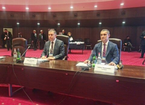 Azərbaycanlı deputatlar İrəvanda Göy məscidi ZİYARƏT ETDİLƏR – FOTO