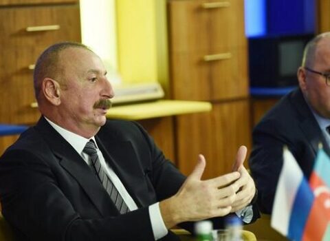 Prezident deputatların İrəvan səfəri barədə: “Əminəm ki, hamının gözü qarşısında onların başlarını kəsərdilər”