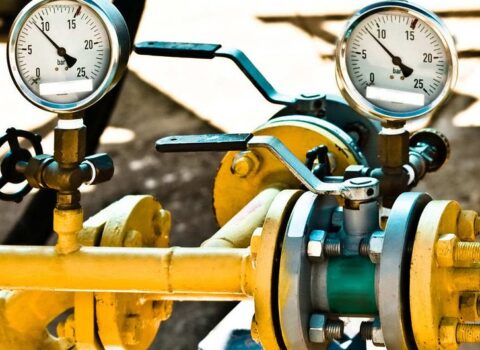 Avropada təbii qaz daha 30% ucuzlaşdı