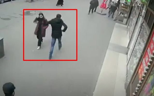 DİN-dən küçədə məktəbli qıza şillə vuran şəxslə bağlı vətəndaşlara ÇAĞIRIŞ - YENİLƏNİB + VİDEO
