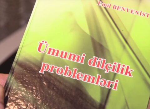 AMEA 2 milyonluq büdcəsi olan kitabı “Google Translate”də tərcümə edib – İddia