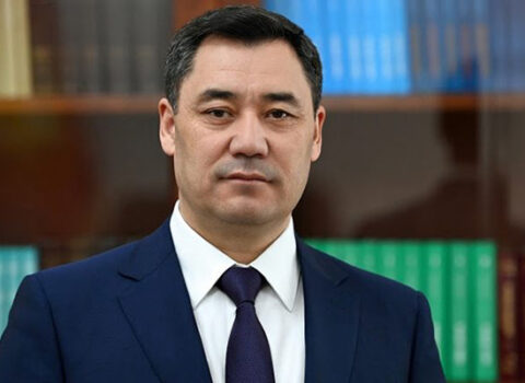 Qırğızıstan Prezidenti qohumunu HƏBS ETDİRDİ