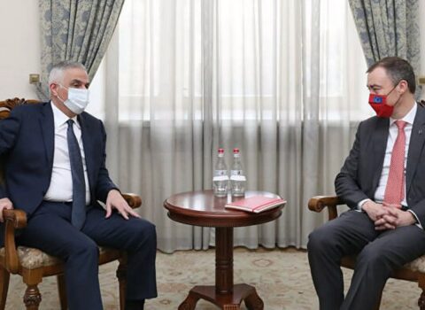 Aİ nümayəndəsi Mher Qriqoryanla kommunikasiyaların açılmasını MÜZAKİRƏ ETDİ