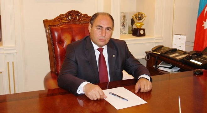 İcra başçısının avtomobili qəzaya uğradı: Yaralanan var – VİDEO