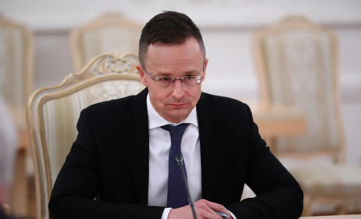 Macarıstan XİN Ukraynanı ölkədəki seçkilərin nəticələrinə təsir etmək cəhdində İTTİHAM ETDİ