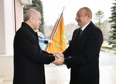 İlham Əliyev Ərdoğanı Azərbaycana səfərə dəvət etdi