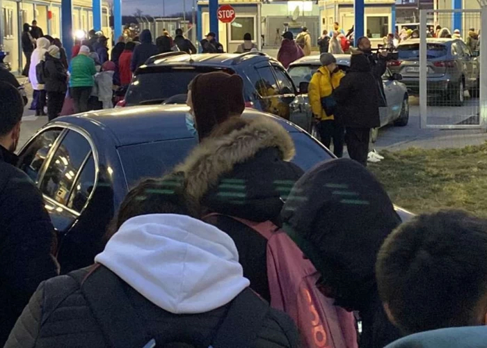 Ukraynada təxliyə avtobusları qəzaya uğradı - 7 ÖLÜ