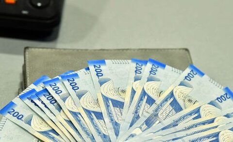 Anbardan 24 min manatlıq oğurluq