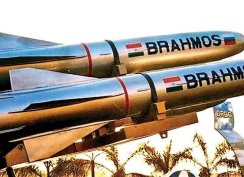 Hindistan orta mənzilli raketi sınaqdan keçirdi