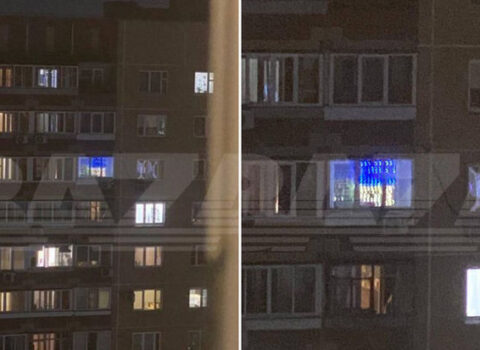 Moskva sakini Ukrayna bayrağı rəngində işıqlar yandırdı, evinə polislər gəldi