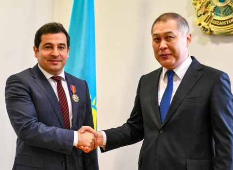 Türk Akademiyasının vitse-prezidenti Qazaxıstanın “Dostluq” ordeni ilə təltif edildi – FOTO