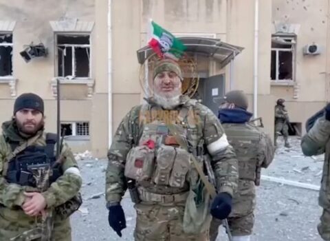 Kadırovun yaxın dostu Ruslan Geremeyev Ukraynada ağır yaralandı – VİDEO