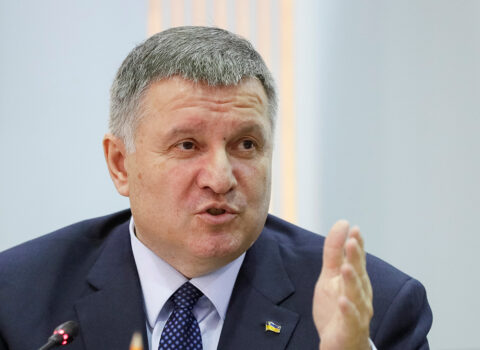 “Əvvəlcə Putinin öldüyünü görmək istəyirəm” – Avakov saxta ölüm xəbərinə MÜNASİBƏT BİLDİRDİ – VİDEO