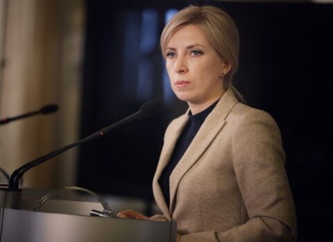Ukrayna rəsmisi humanitar dəhlizlərlə bağlı dünya liderlərinə MÜRACİƏT ETDİ