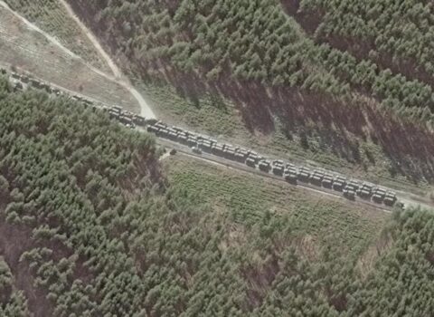 Kiyevə doğru 27 km uzunluğunda KOLON GƏLİR – ÖZƏL