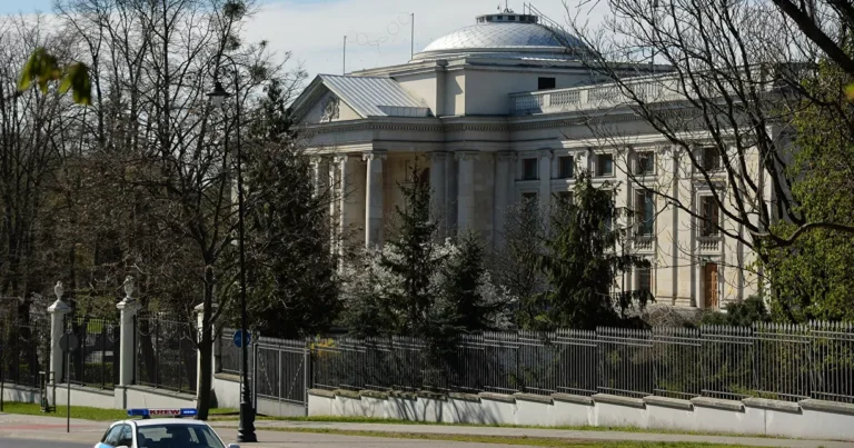 SON DƏQİQƏ: Polşa 40-a yaxın rusiyalı diplomatı ölkədən çıxardı – ÖZƏL SON DƏQİQƏ: Polşa 40-a yaxın rusiyalı diplomatı ölkədən çıxardı – ÖZƏL
