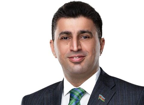 “Sözdən əmələ” keçə bilməyən deputatın “QƏLƏMİ QIRILDI”