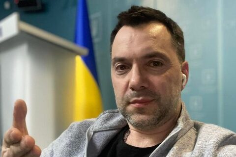 Arestoviç: “Mariupol uğrunda döyüşlərdə Rusiyanın 6 minə yaxın hərbçisi öldürülüb”
