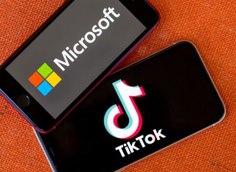 Microsoft və TikTok RT ilə “Sputnik”-i QADAĞAN ETDİ