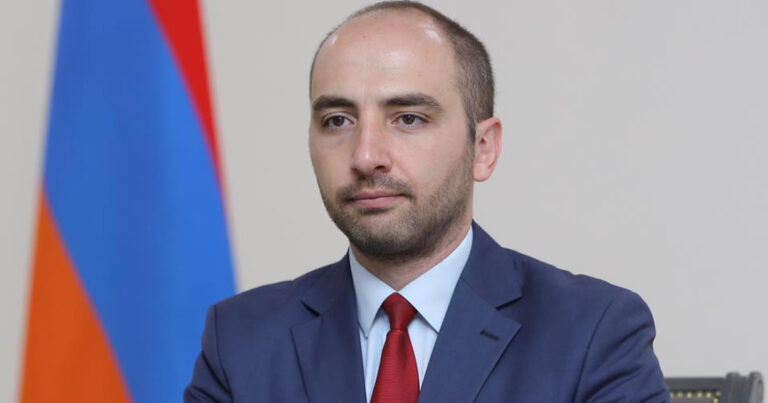Ermənistan XİN-dən Azərbaycanla sülh müqaviləsinin imzalanması ilə bağlı MÜHÜM AÇIQLAMA Ermənistan XİN-dən Azərbaycanla sülh müqaviləsinin imzalanması ilə bağlı MÜHÜM AÇIQLAMA