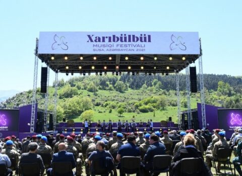 Şuşada “Xarıbülbül” Beynəlxalq Folklor Festivalı başa çatdı — FOTOLAR