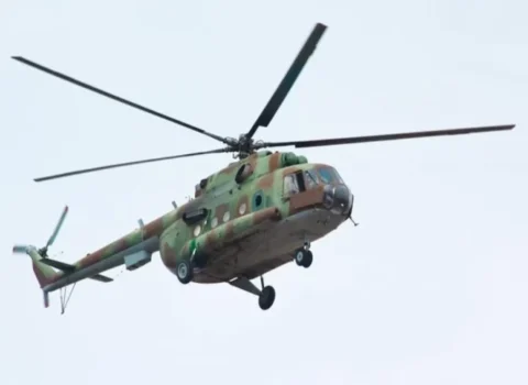 Ukraynanın iki “Mi-8” helikopteri VURULDU